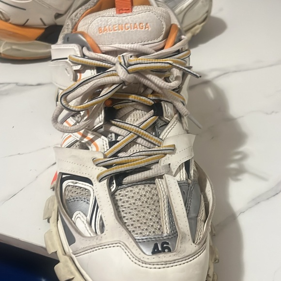 Balenciaga tracks fit 10 through 13 Cashapp only I dont have PayPal or anything - Picture 4 of 6